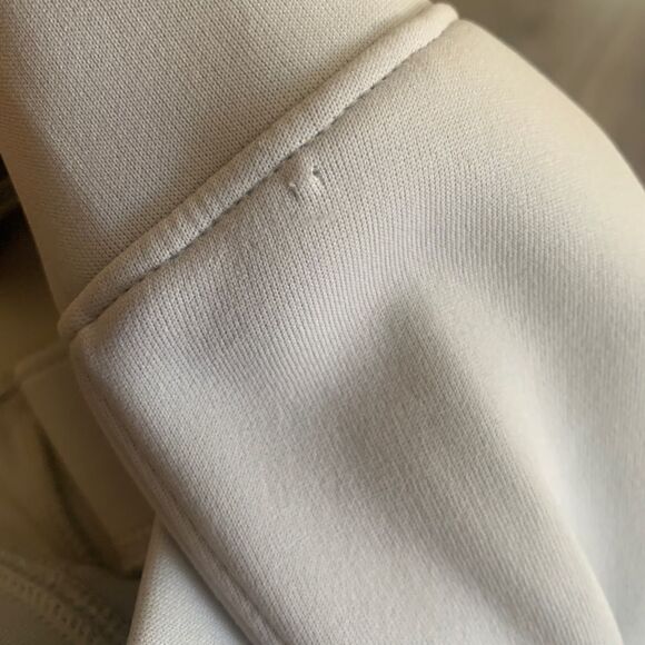 Under Armour woman’s fitted high rise ankle pants - Picture 5 of 5